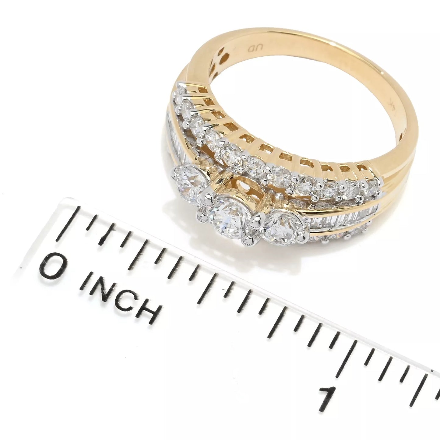 14K Gold Polished 1.50ctw Round & Baguette Diamond Ring - Size 7