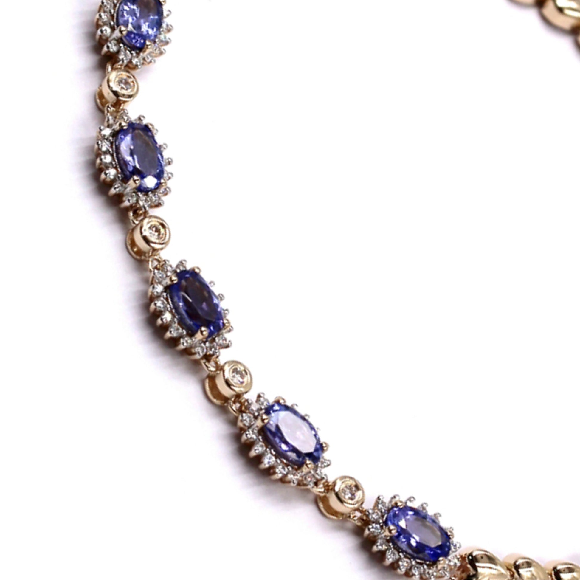 14Kt Yellow Gold Tanzanite With Diamond Chain Bracelet - Pinctore