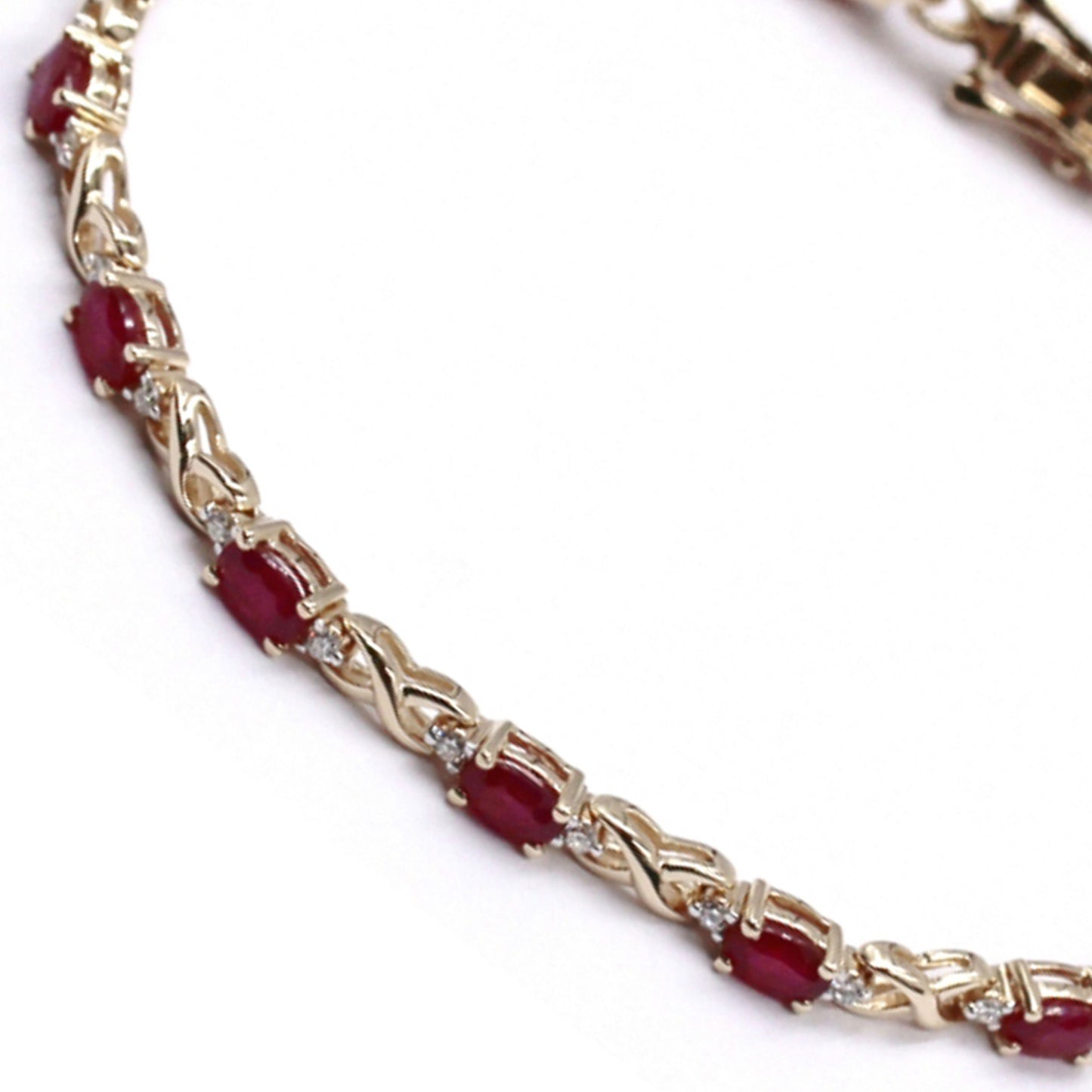 14Kt Yellow Gold Ruby With Diamond Bracelet - Pinctore