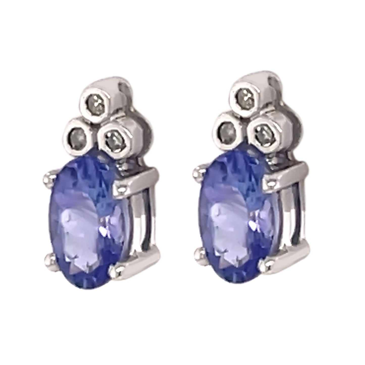14Kt White Gold Tanzanite With Diamond Earring - Pinctore