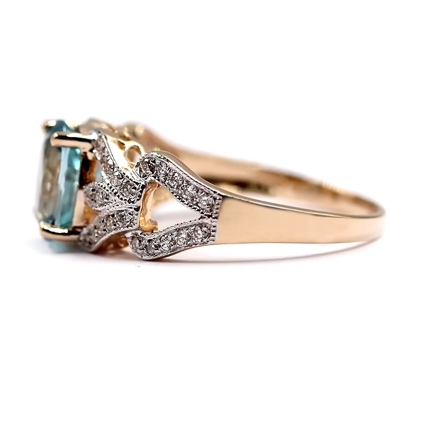 14kt Yellow Gold Blue Zircon With Diamond Ring - Pinctore