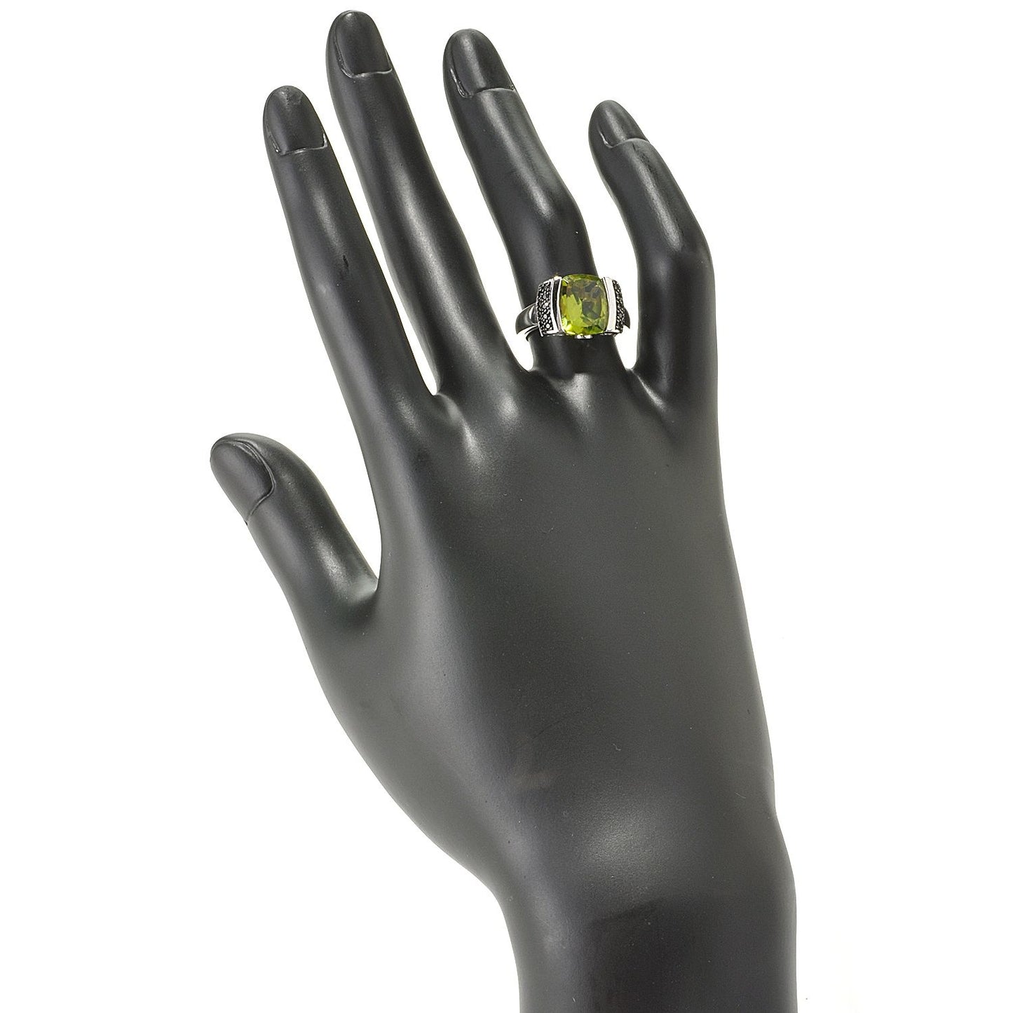 Sterling Silver 3.85Ctw 9Mm Cushion Peridot & Black Spinel Ring - Pinctore
