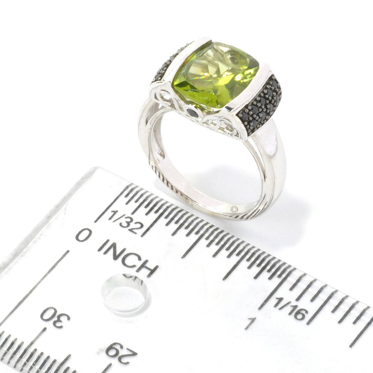 Sterling Silver 3.85Ctw 9Mm Cushion Peridot & Black Spinel Ring - Pinctore