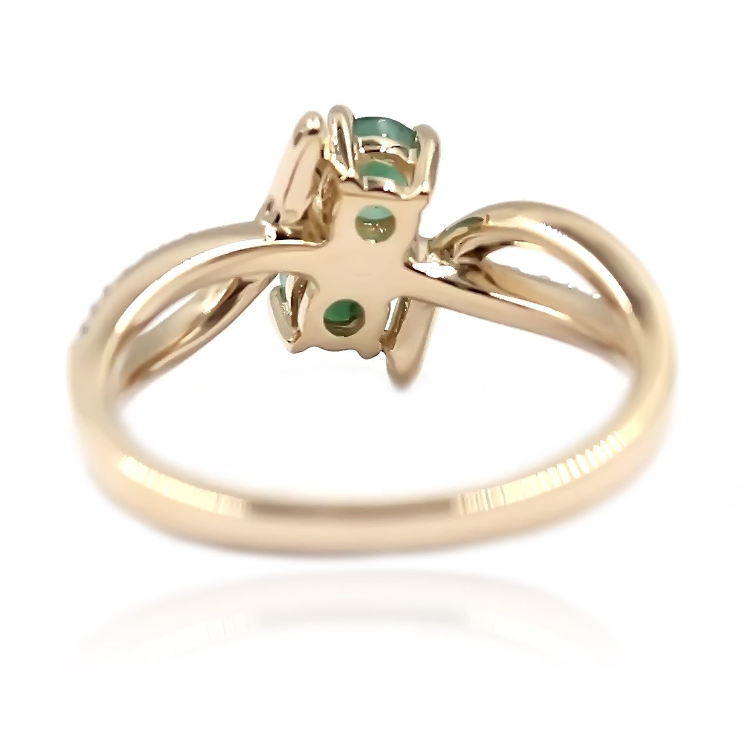 14kt Yellow Gold Emerald With Diamond Ring - Pinctore