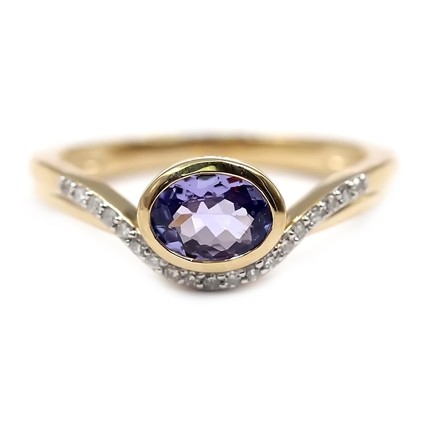 18Kt Yellow Gold Tanzanite With Diamond Ring - Pinctore