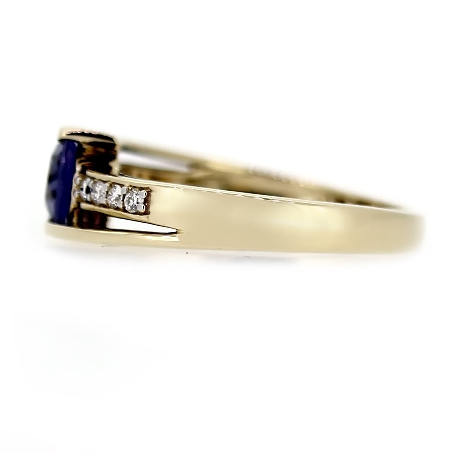 14Kt Yellow Gold Iolite With Diamond Ring