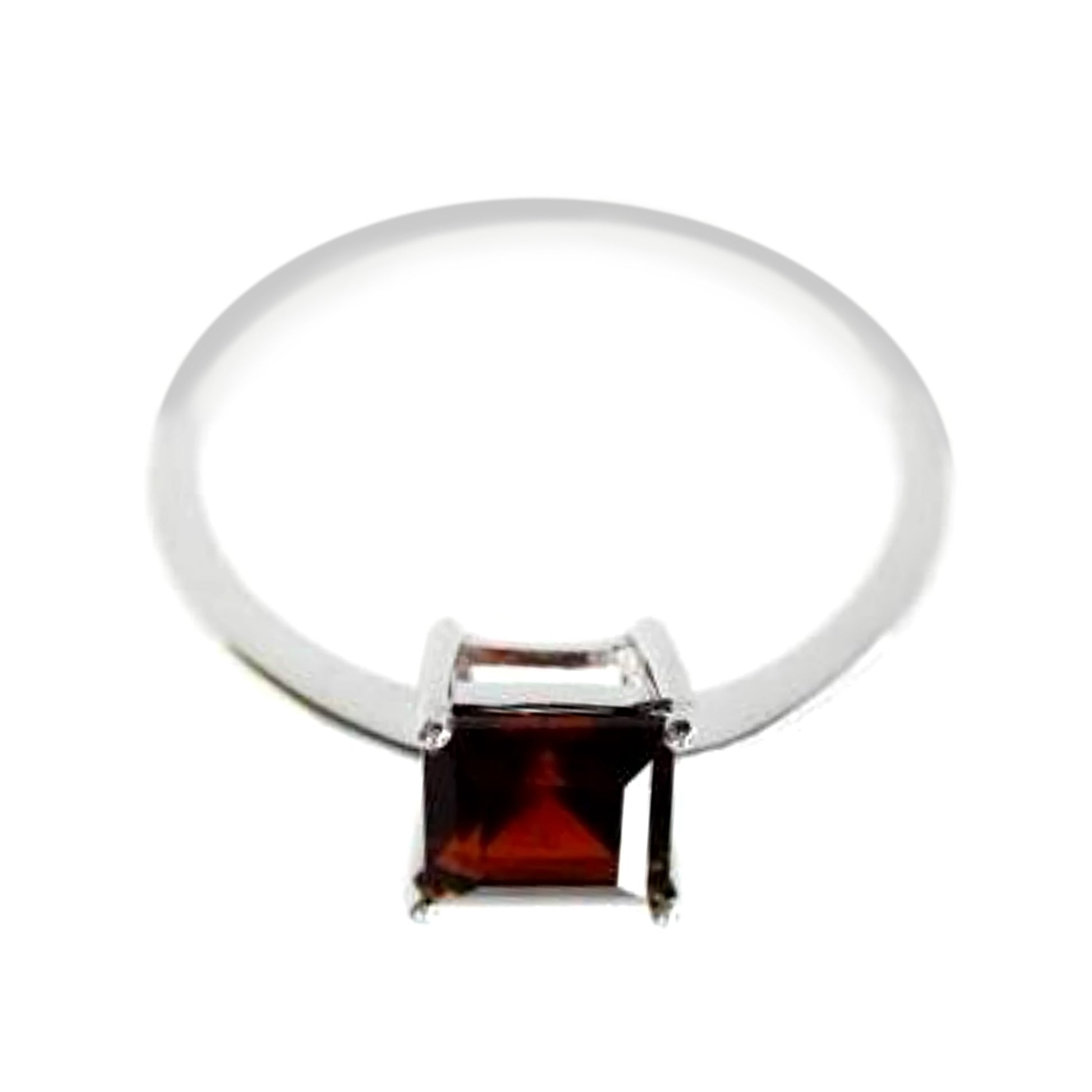 925 Sterling Silver Red Garnet Ring - Pinctore